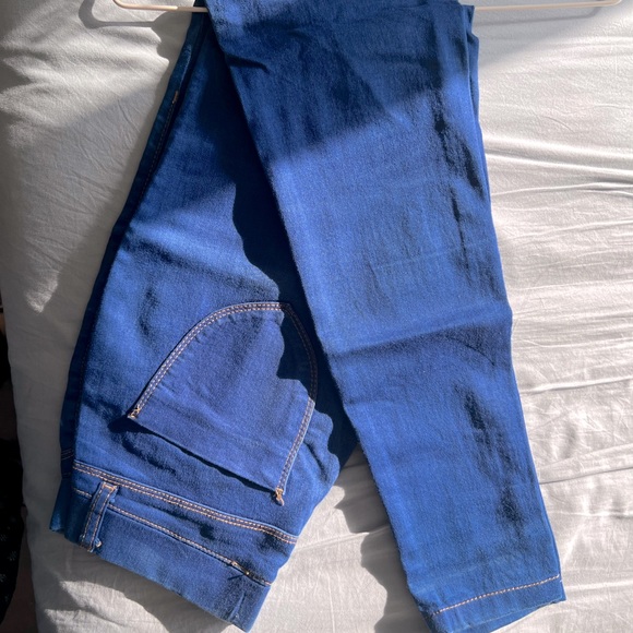 Sold Free with any purchase.High rise jeans size small - Picture 2 of 6